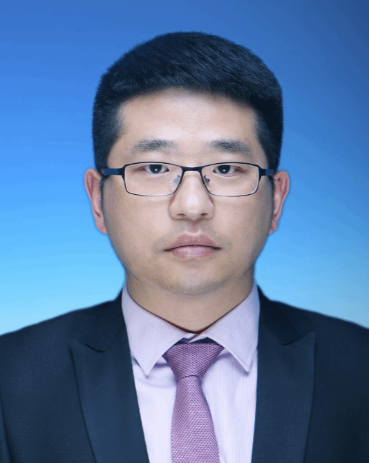 王喜东照片