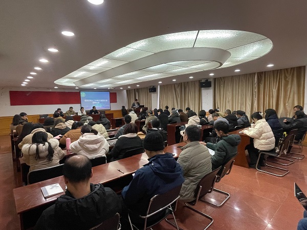 工会换届大会.jpg