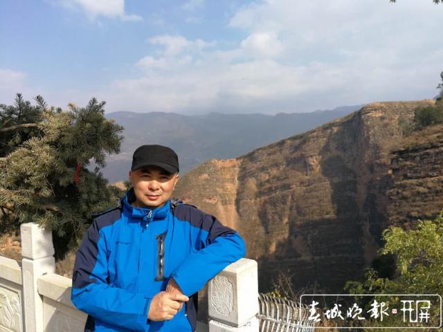 云南财经大学图书馆馆长赵越4.jpg