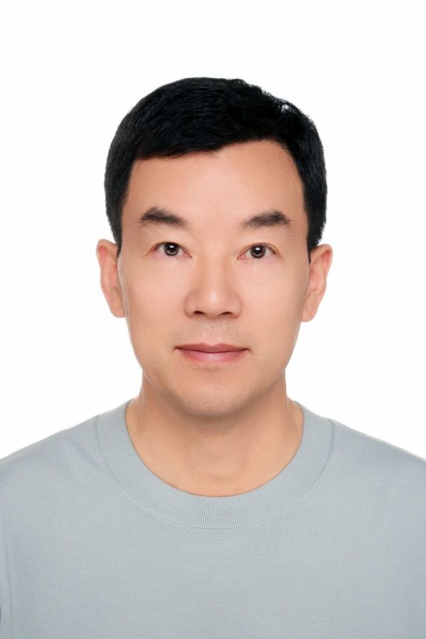 潘江敏照片