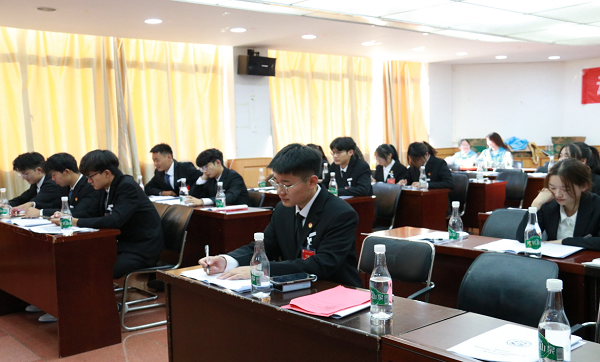 学代会3.png