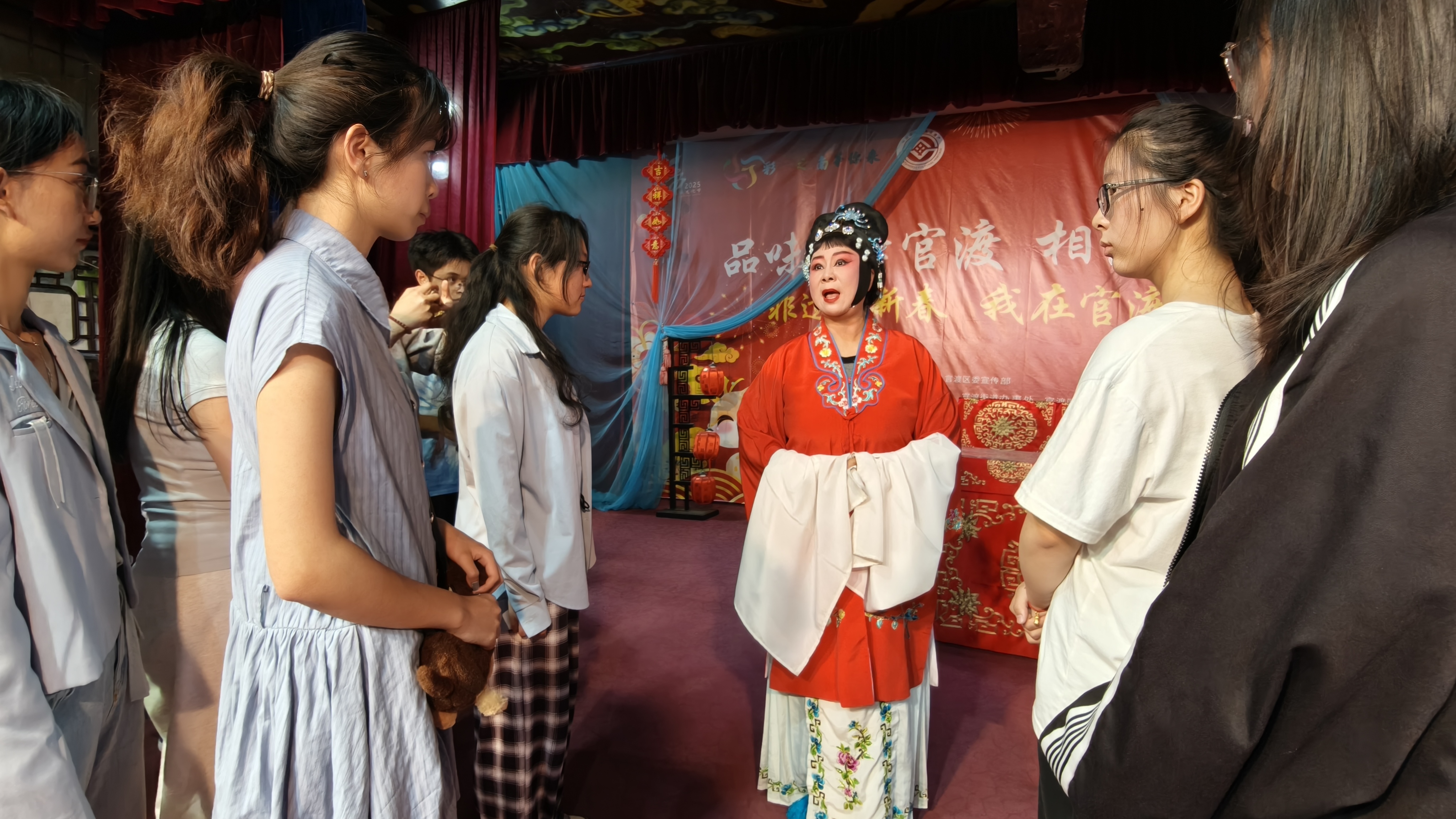 “非遗正青春：指尖匠心 光影新声”2025非遗进校园系列活动举行-云南财经大学